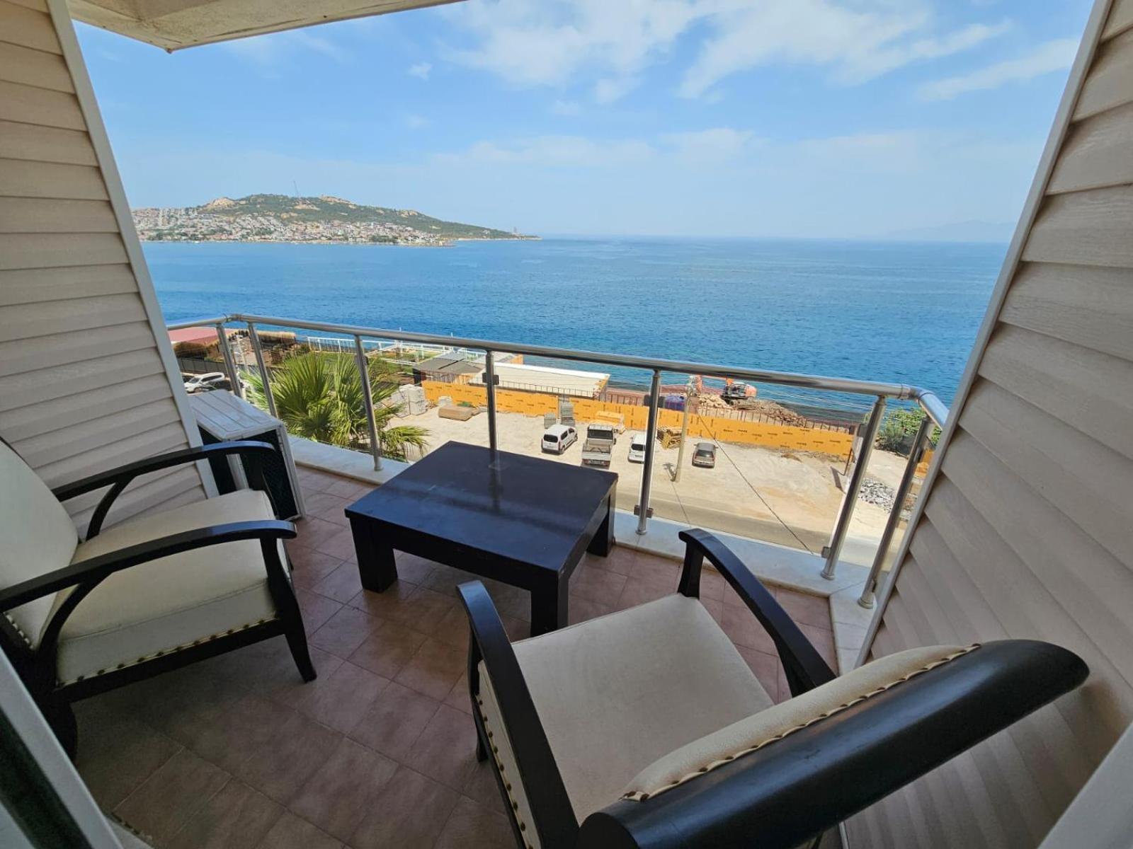 Yenifoca Ersan Hotel Exterior foto